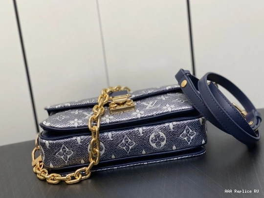 Aaa replica ru METIS EAST POCHETTE LOUIS VUITTON WEST 0715